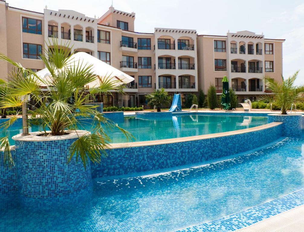Paradise Bay Hotel Ahyolu Dış mekan fotoğraf